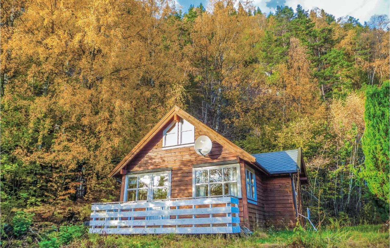 Дом отдыха Amazing In Vallavik With House Sea View Vangsbygd